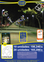 Oferta Luces de Navidad LED low cost. Campana blanca con hojas verdes y frutos verdes